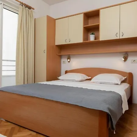 Vela Apartment